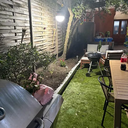 Tres Calme Avec Terrasse 10 Personnes Maxi