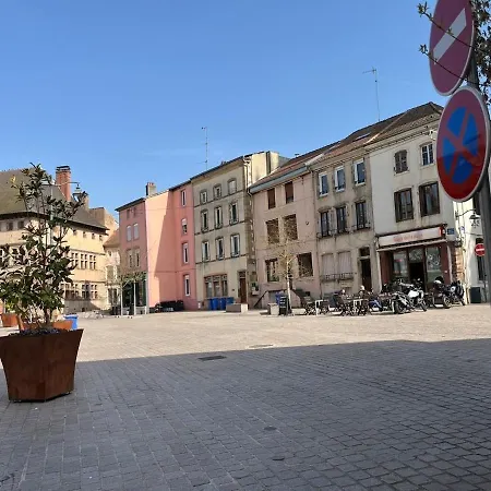 Tres Calme Avec Terrasse 10 Personnes Maxi Apartament Rambervillers