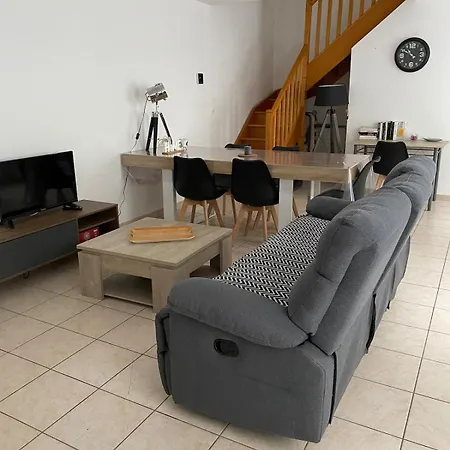 Apartament Tres Calme Avec Terrasse 10 Personnes Maxi Rambervillers