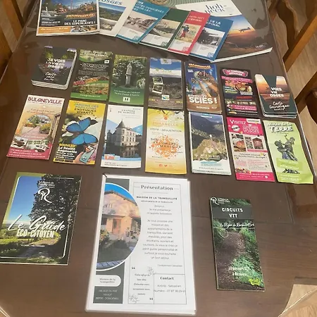 Tres Calme Avec Terrasse 10 Personnes Maxi Apartament